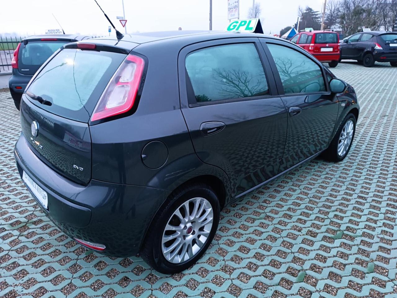 Fiat Grande Punto Evo 1.4 5p Emotion GPL (57kw)