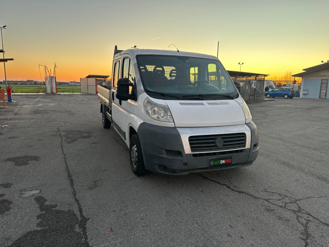 Fiat Ducato 30 2.2 MJT PC Cabinato 7 POSTI