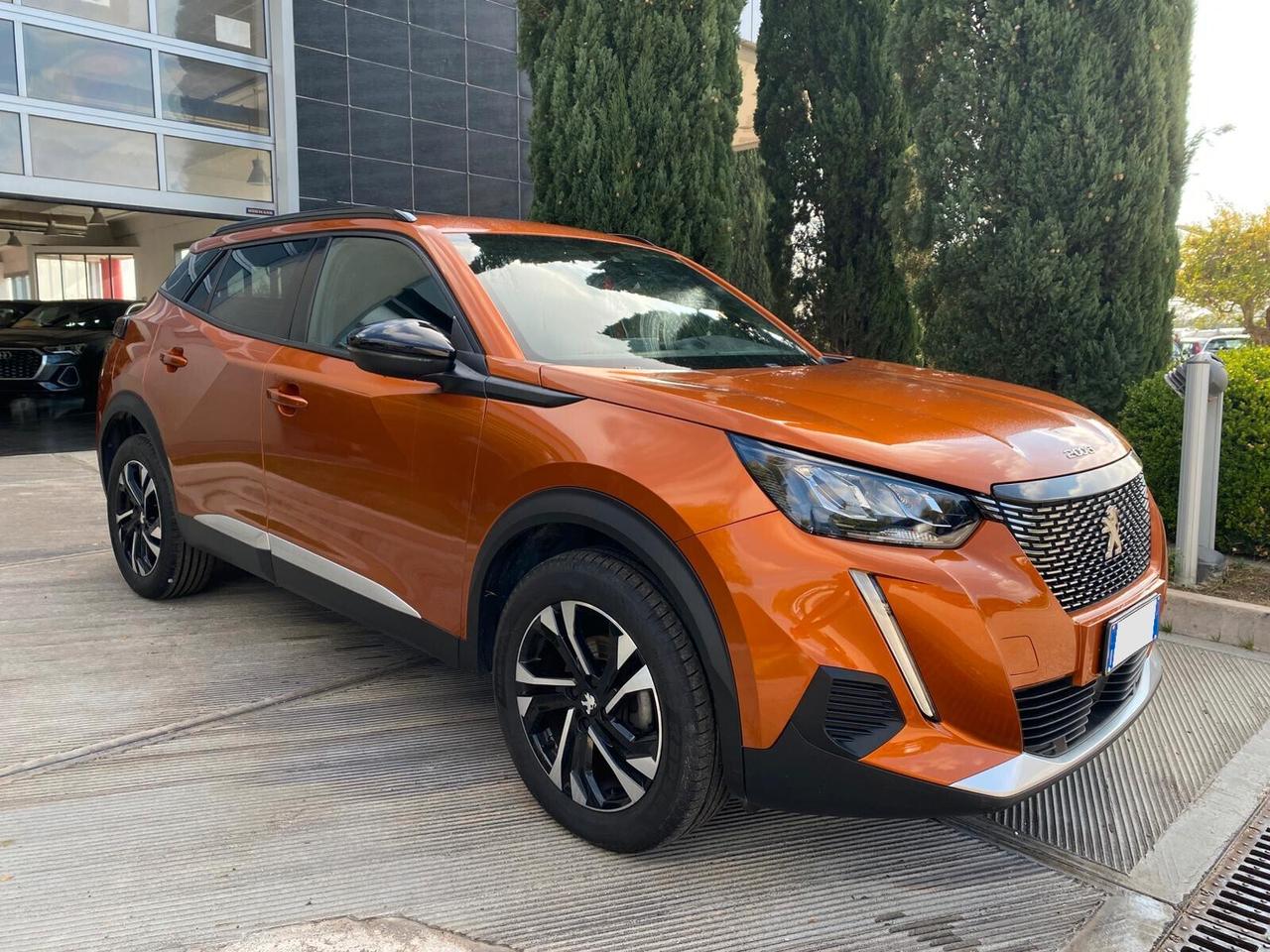 Peugeot 2008 PureTech 100 S&S Allure Pack