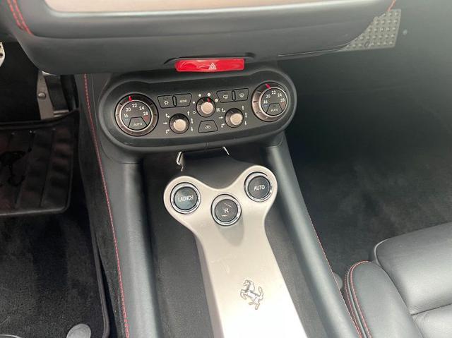 FERRARI California DCT