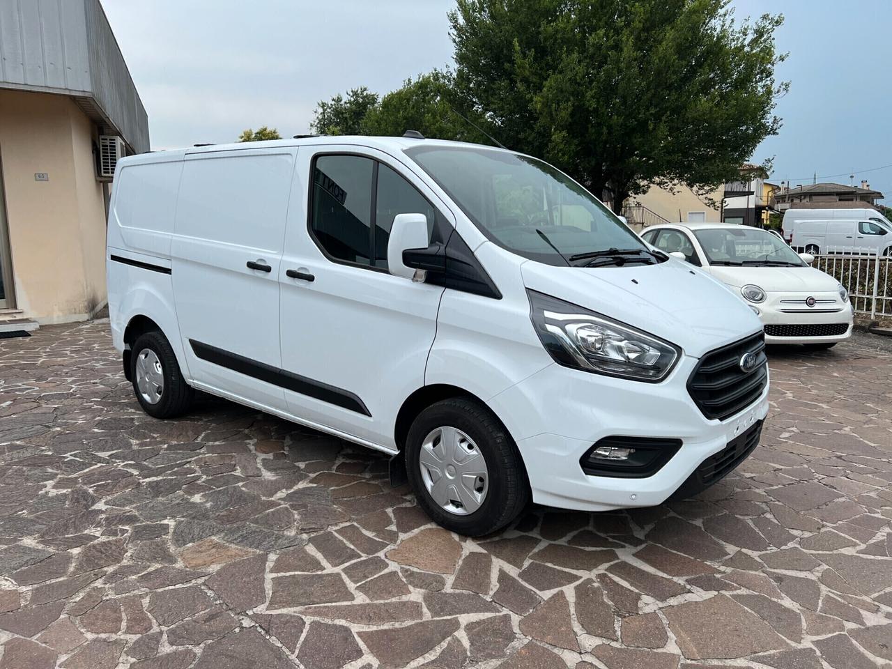 Ford Transit Custom 2.0 TDCi 130 PC Trend