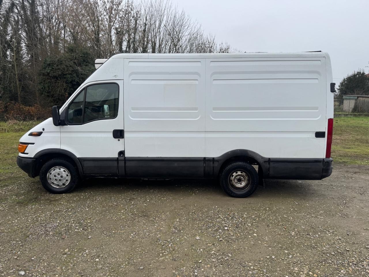 Iveco Daily 2.5 Diesel Furgone Frigo