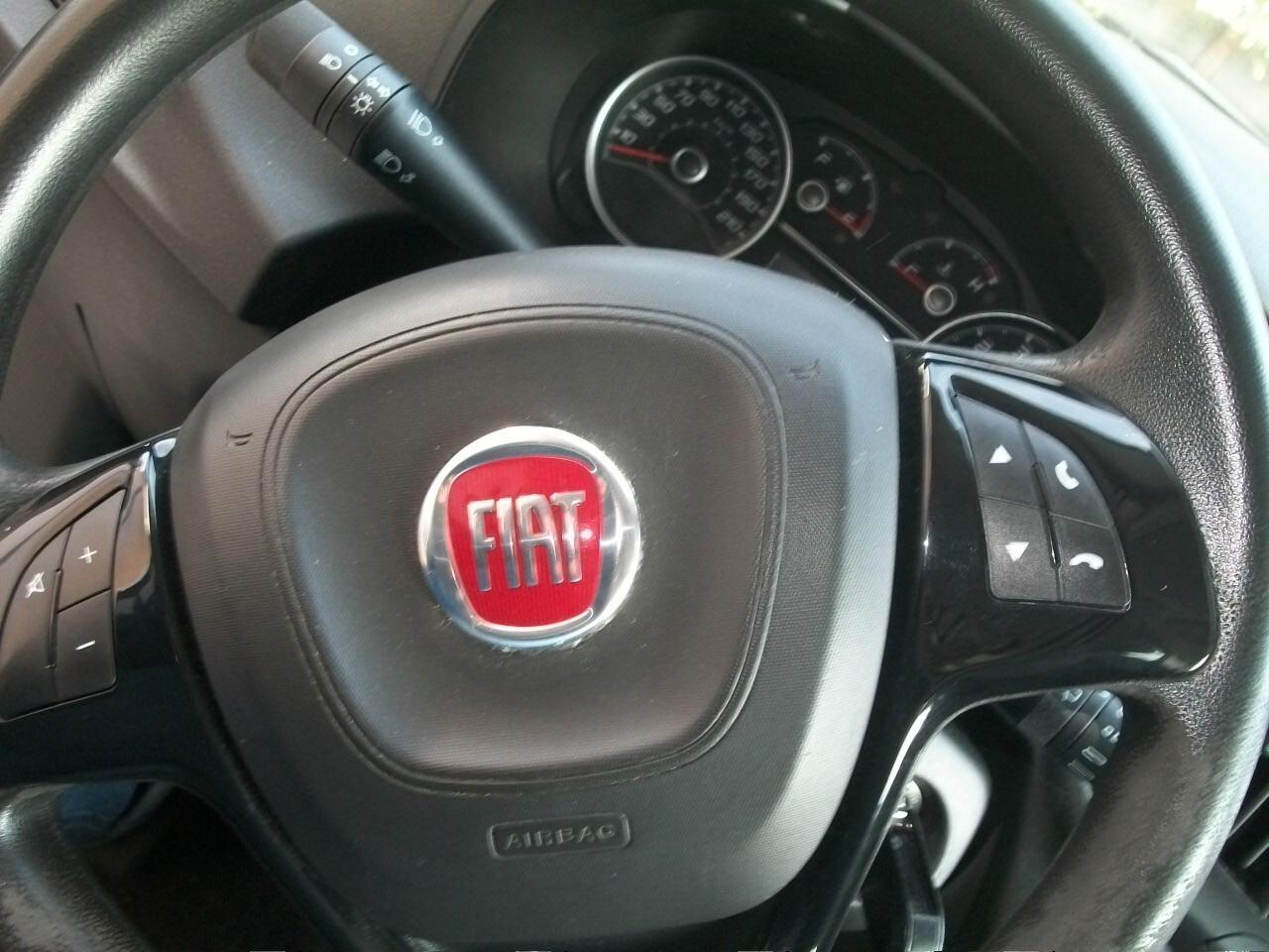 Fiat DOBLO IMMAT 28/ /07/2017 CC 1598 TDI EURO 06 DUE PORTE LATERALI EURO 7990,00 COMPRESO IVA SU FATTURA PIU PASSAGGIOPASSO LUNGO