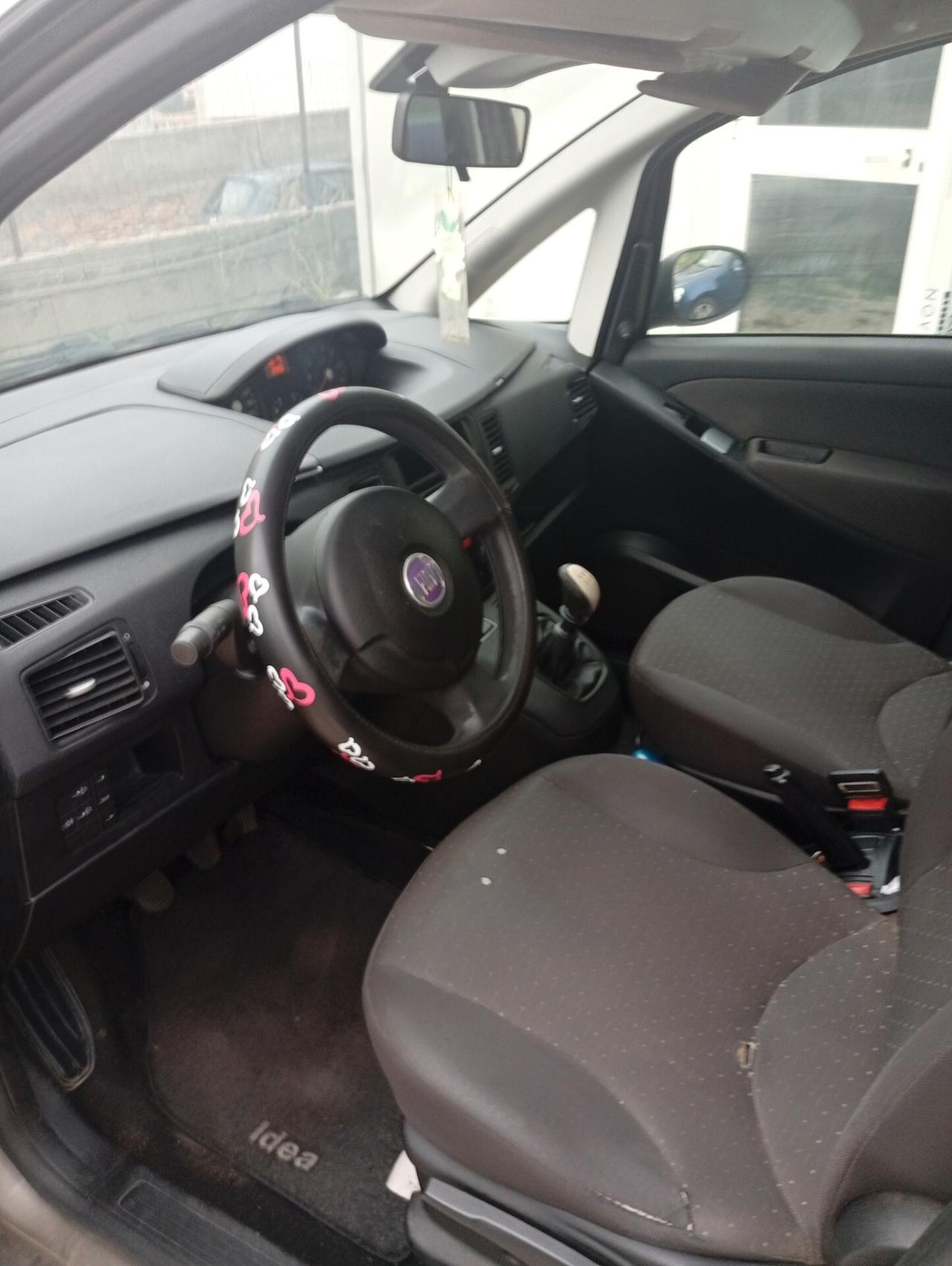 Fiat Idea 1.4 16V S&S Dynamic