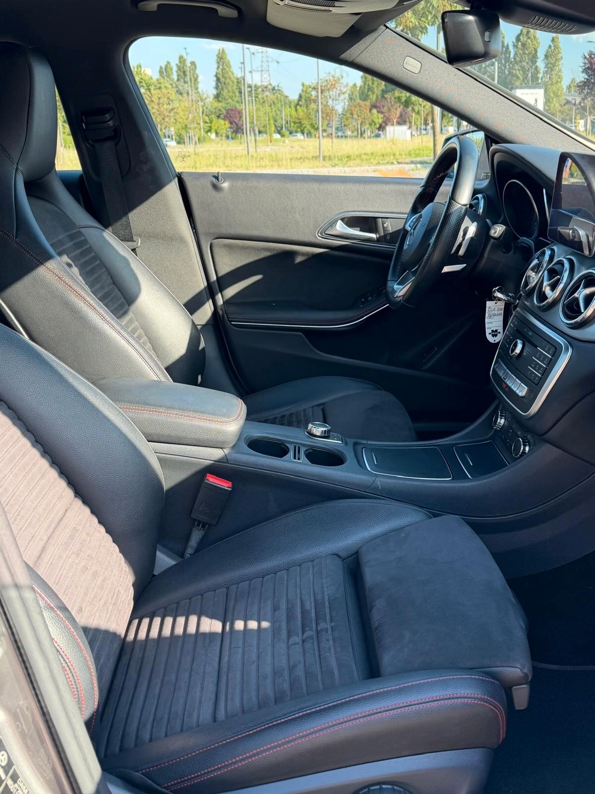 Mercedes-benz CLA 200 d Automatic Premium
