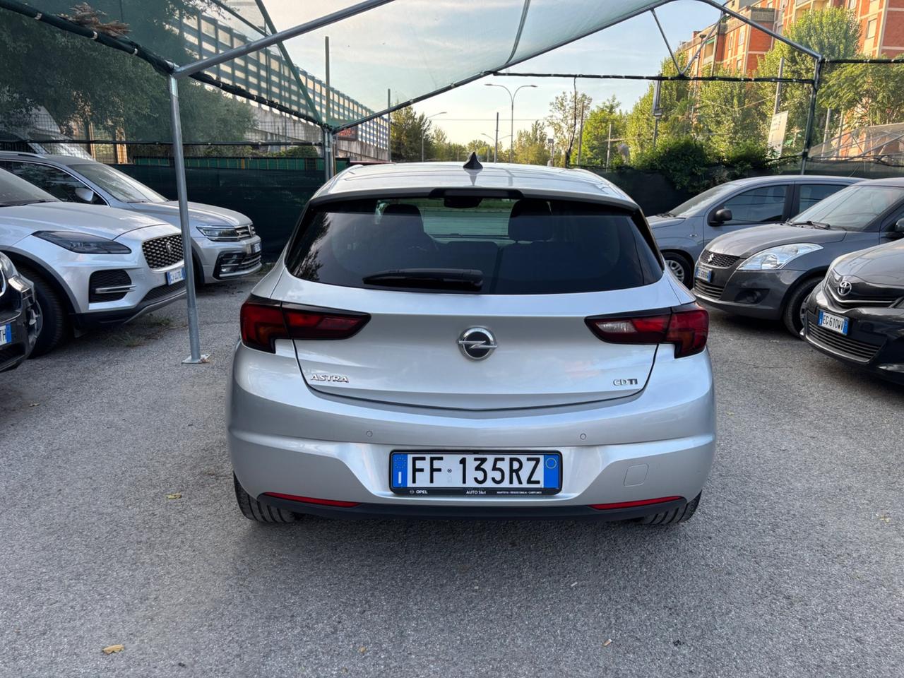 Opel Astra 1.6 CDTi 110CV 5 porte Innovation OK NEOPATENTATI