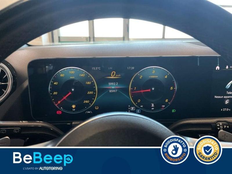 Mercedes-Benz GLA 200 D PREMIUM AUTO