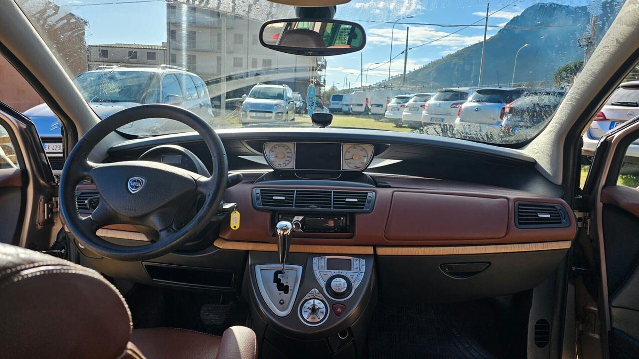 Lancia Phedra 2.2 MJT Limited Edition