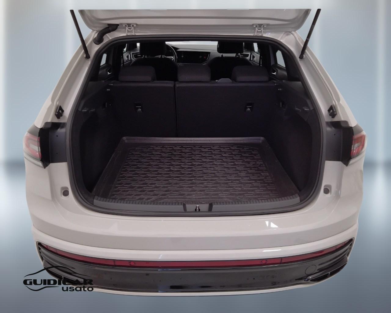 VOLKSWAGEN Taigo - Taigo 1.0 tsi R-Line 110cv dsg