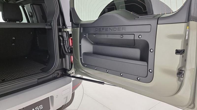 Land Rover Defender 110 3.0D I6 200 CV AWD Auto S