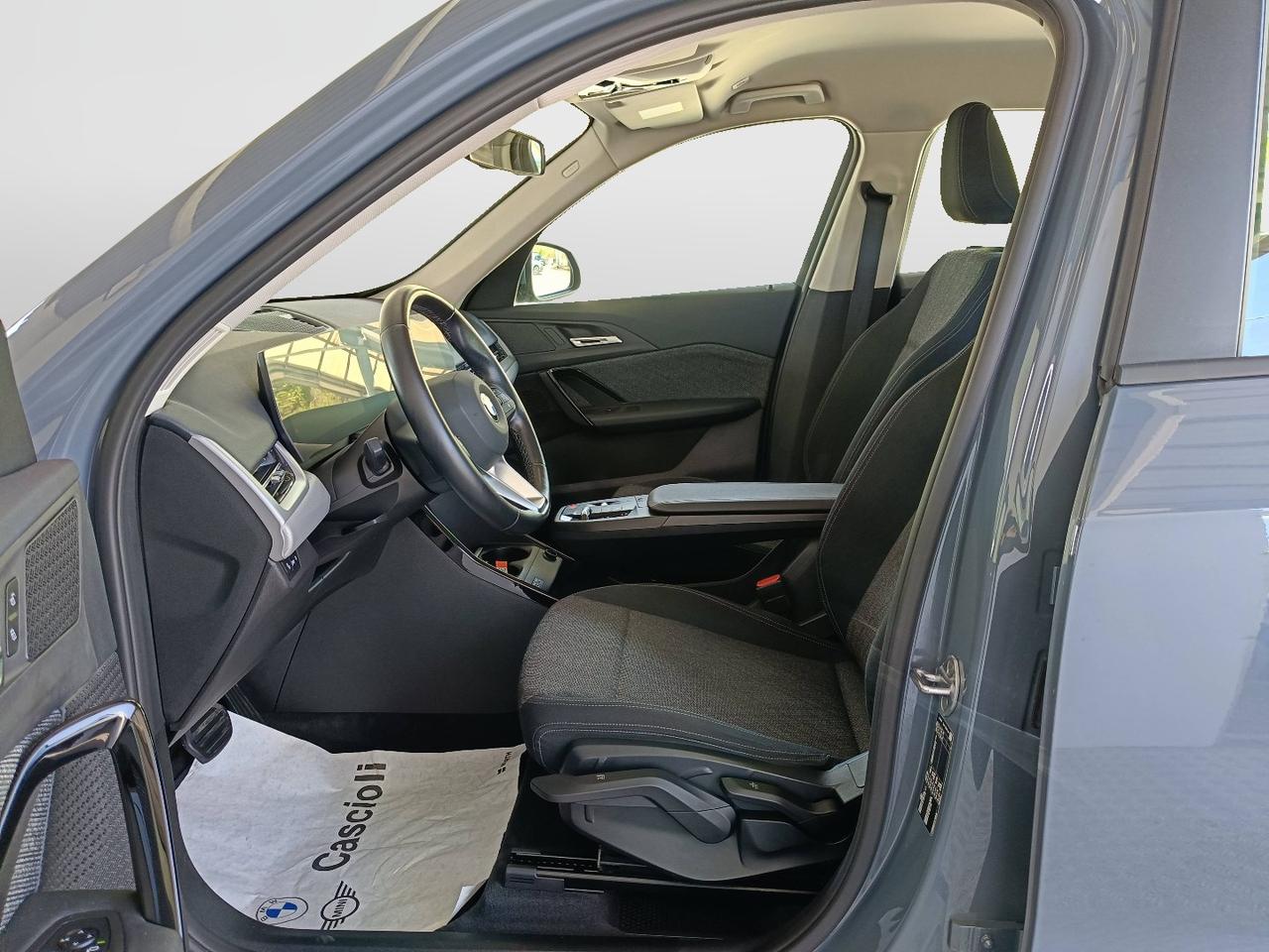 BMW X1 U11 - X1 sdrive18d auto