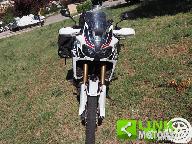 HONDA Africa Twin CRF 1000 L TRICOLOUR TRAVEL EDITION