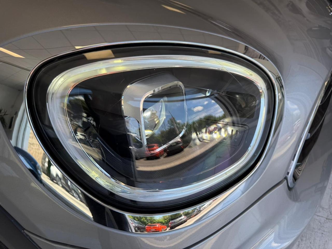 Mini Cooper Countryman PERFETTA PARI A NUOVO UNIPRO