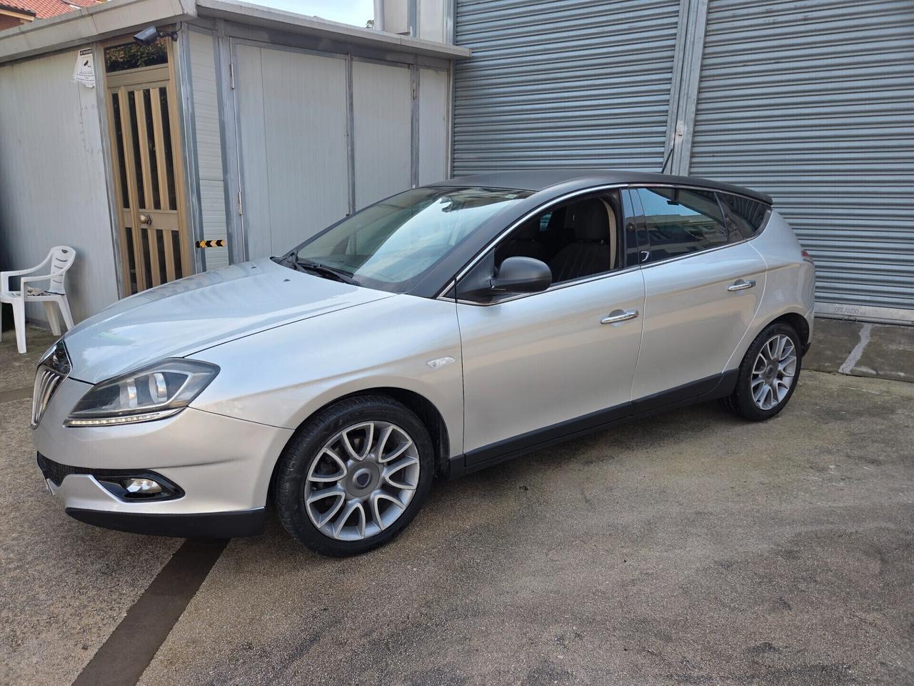 Lancia Delta 1.4 T-Jet 120 CV Platino Ecochic GPL