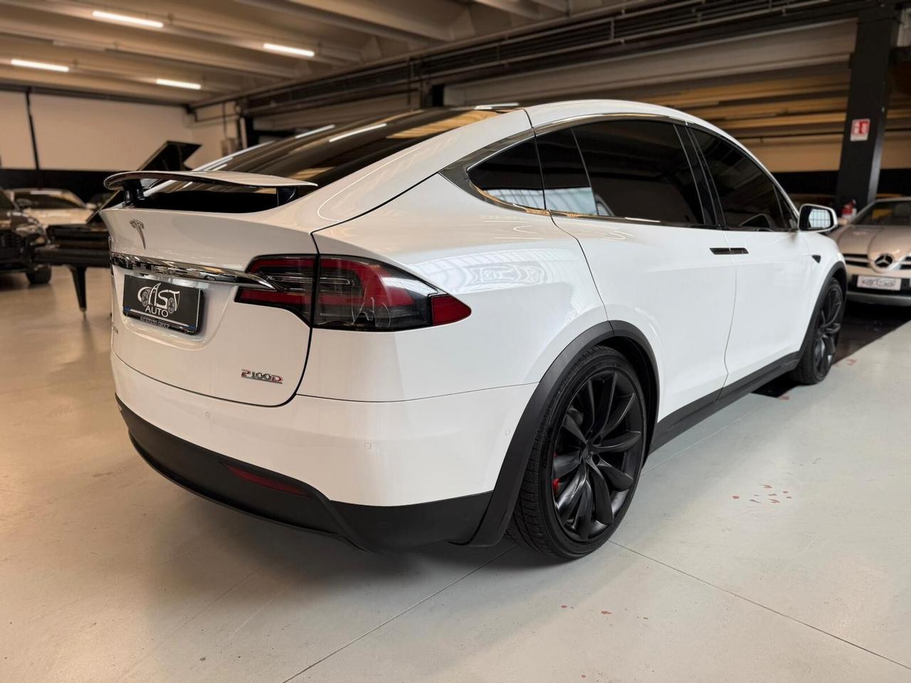 Tesla Model X P100D Dual Motor Performance