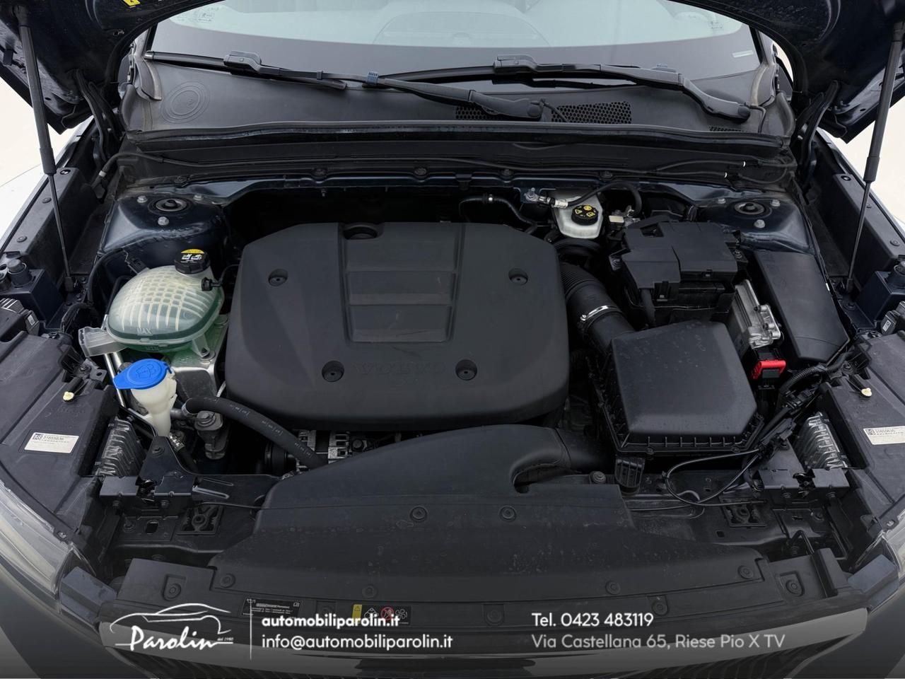Volvo XC40 1.5 t3 Momentum Pro Telecamera-Cerchi 19''