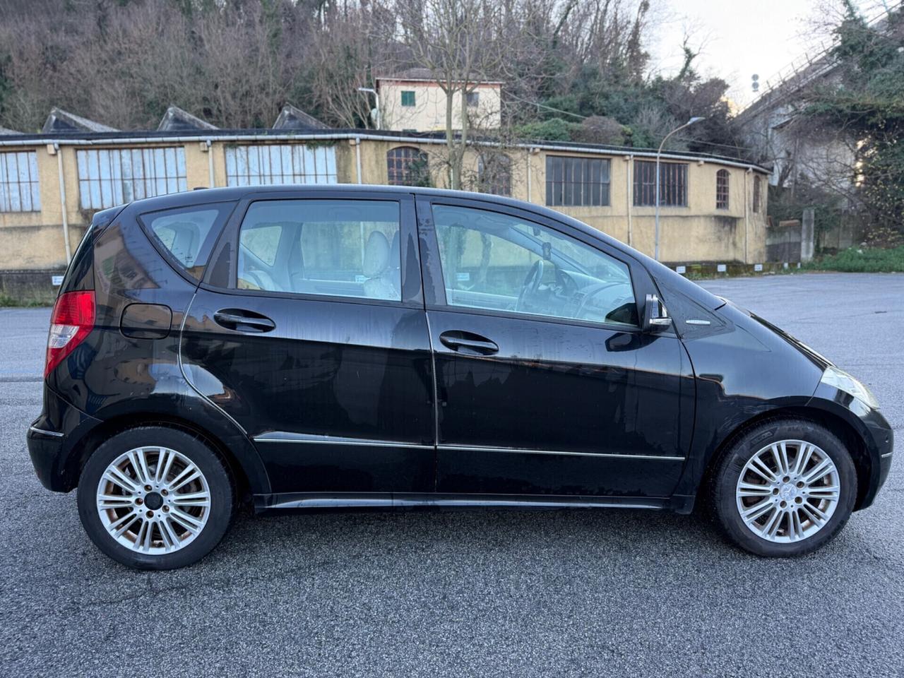 Mercedes-benz A 180 CDI 109 CV Pronta consegna