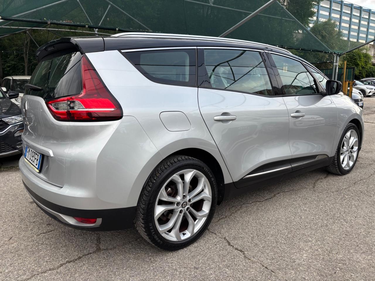 Renault Grand Scenic 1.5 dCi 7 posti OK NEOPATENTATI