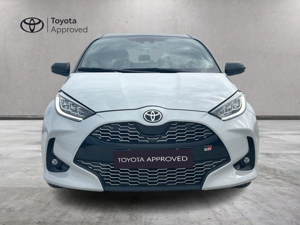 TOYOTA Yaris IV 2020 - Yaris 1.5h GR Sport