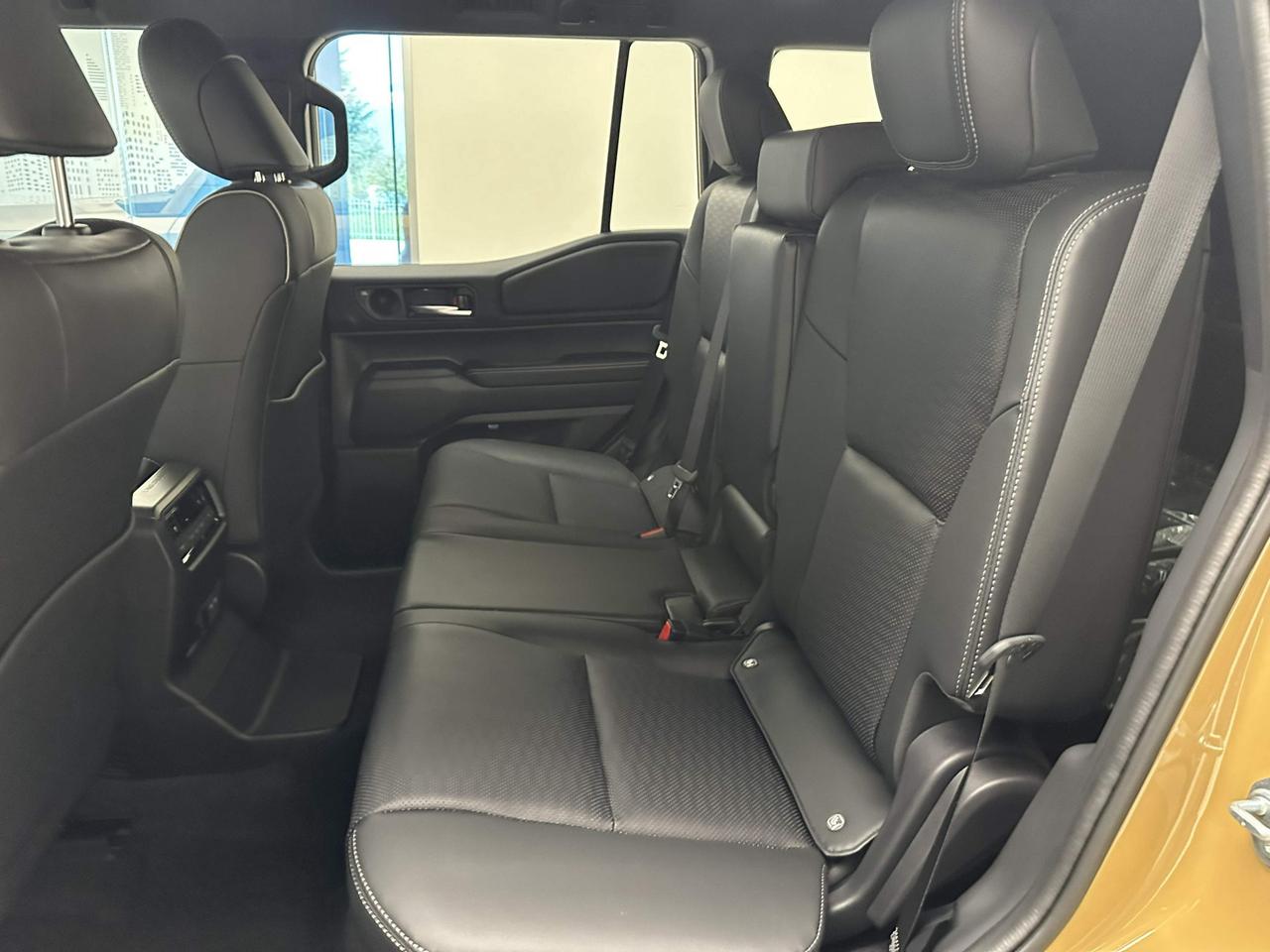 Toyota Land Cruiser 2.8 d-4d First Edition awd au