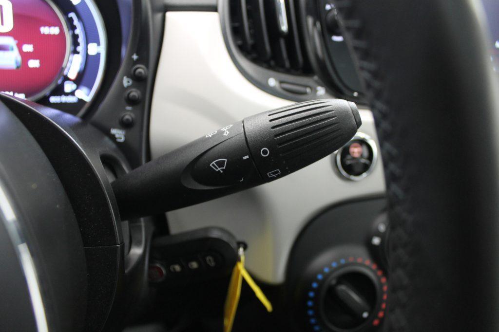 FIAT 500 1.0 Hybrid Rockstar