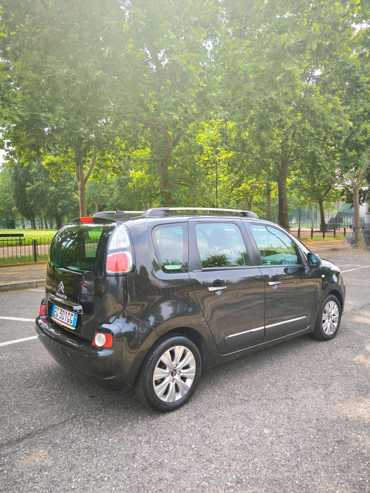Citroen C3 Picasso 1.4 VTi 95 Exclusive Theatre con 61000 KM ORIGINALI