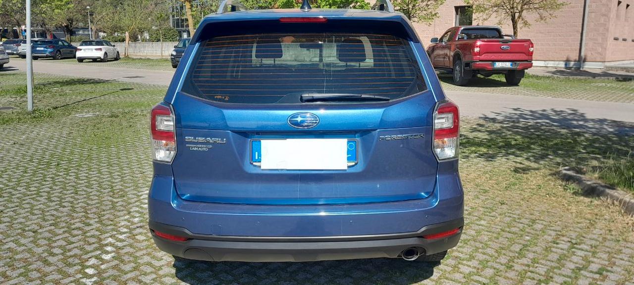 Subaru Forester 2.0i Style my17