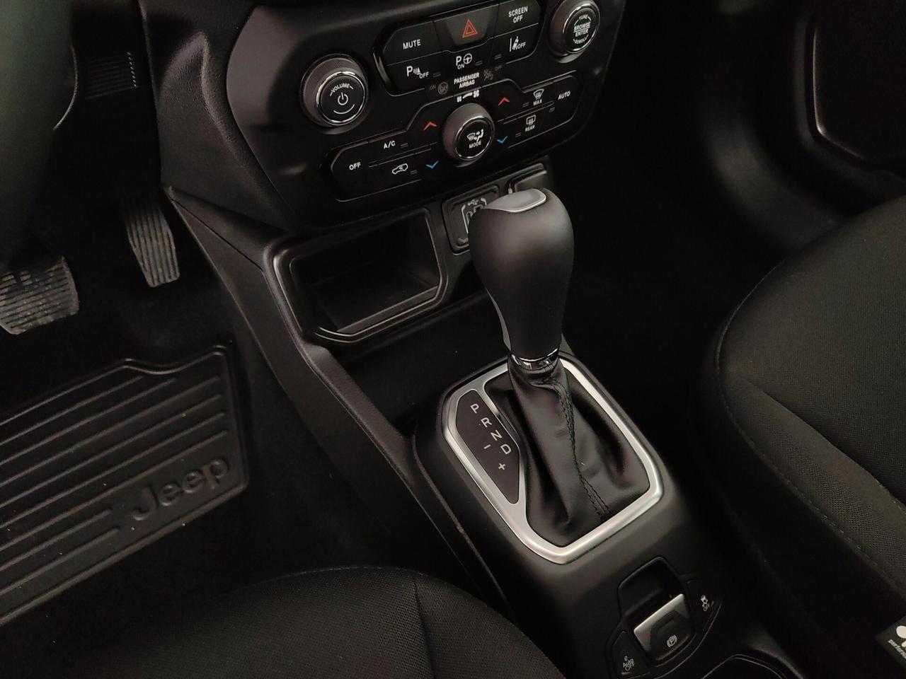 Jeep Renegade 1.5 Turbo T4 MHEV North Star