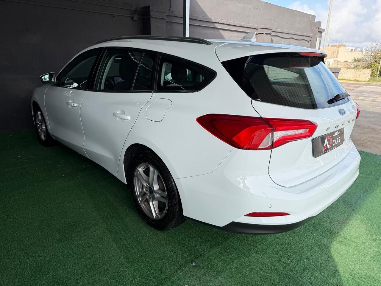 Ford Focus 1.5 120 cv N1 autocarro