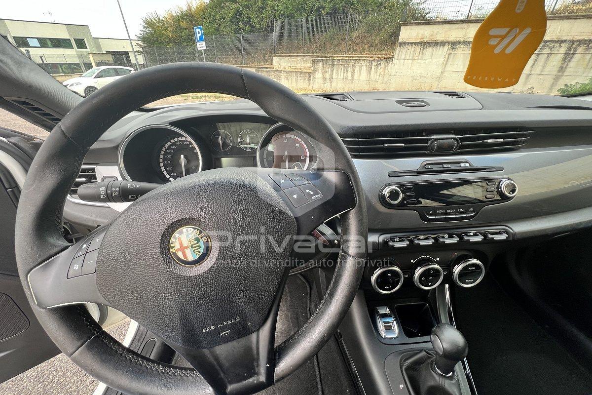 ALFA ROMEO Giulietta 2.0 JTDm-2 170 CV Distinctive