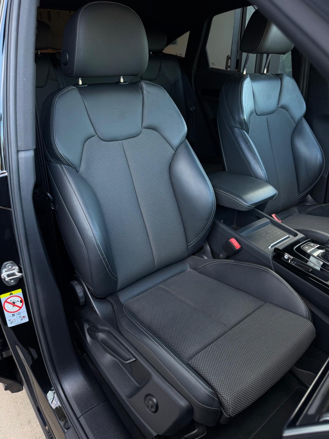 Audi Q5 Sportback 40 2.0 Tdi 204CV SLINE quattro