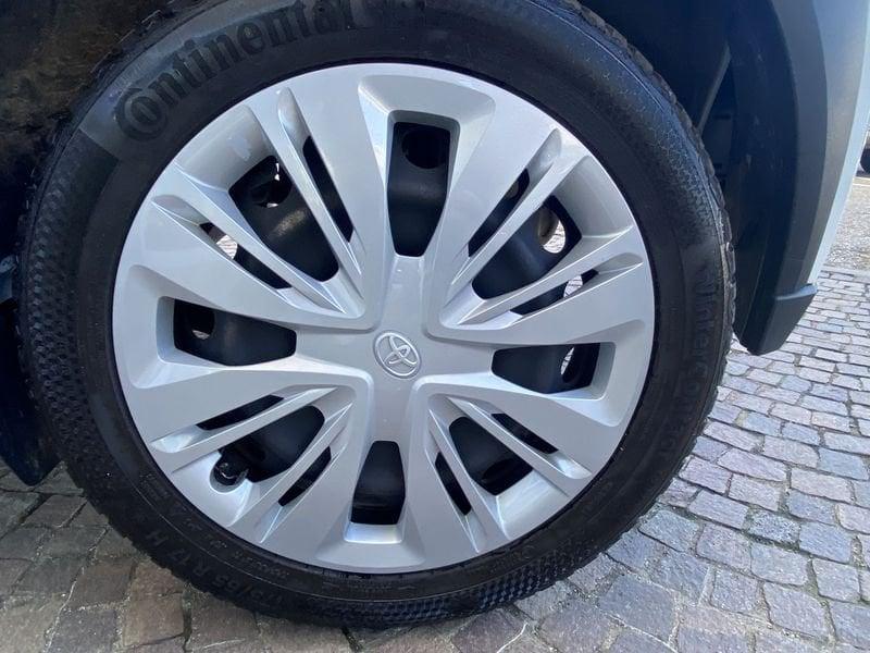 Toyota Aygo X 1.0B (72 CV) Active