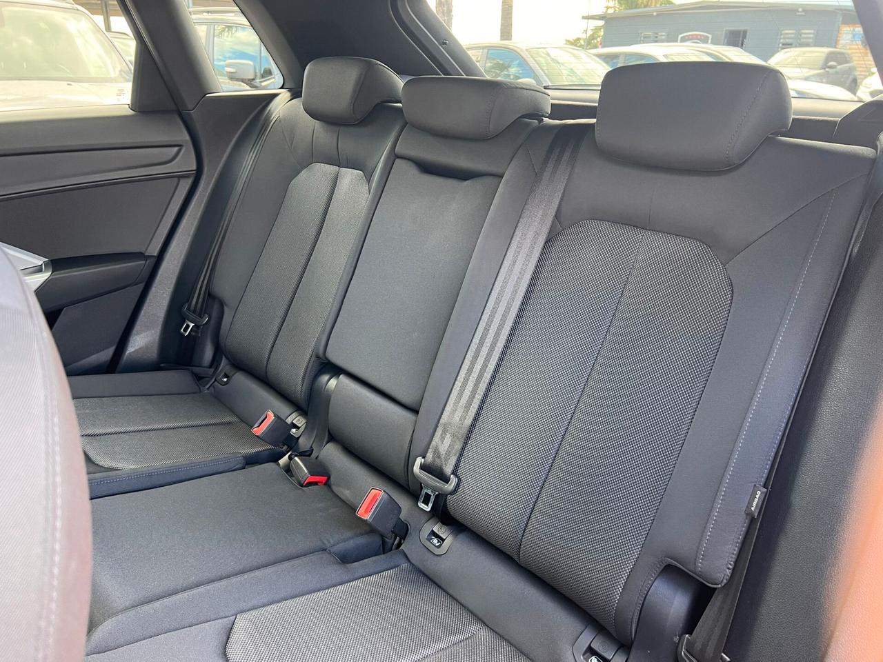 Audi Q3 35 TDI S tronic