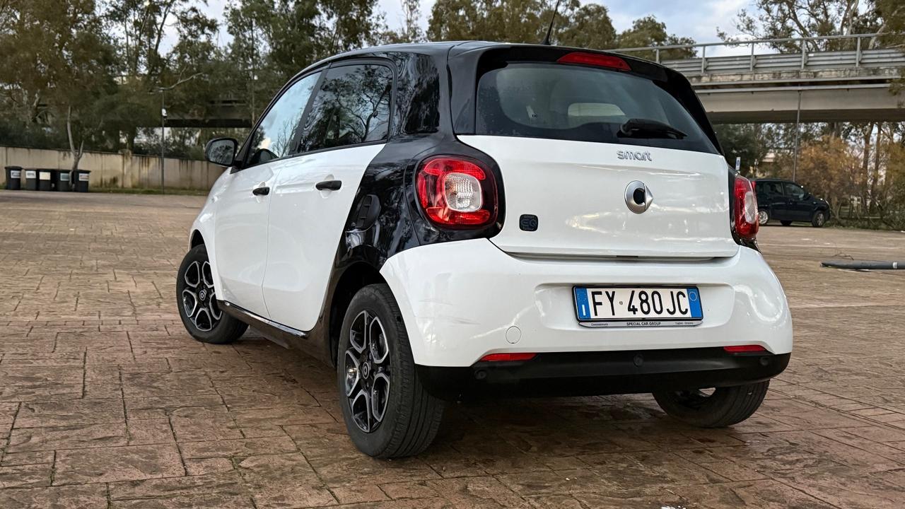Smart ForFour EQ Prime Nightsky