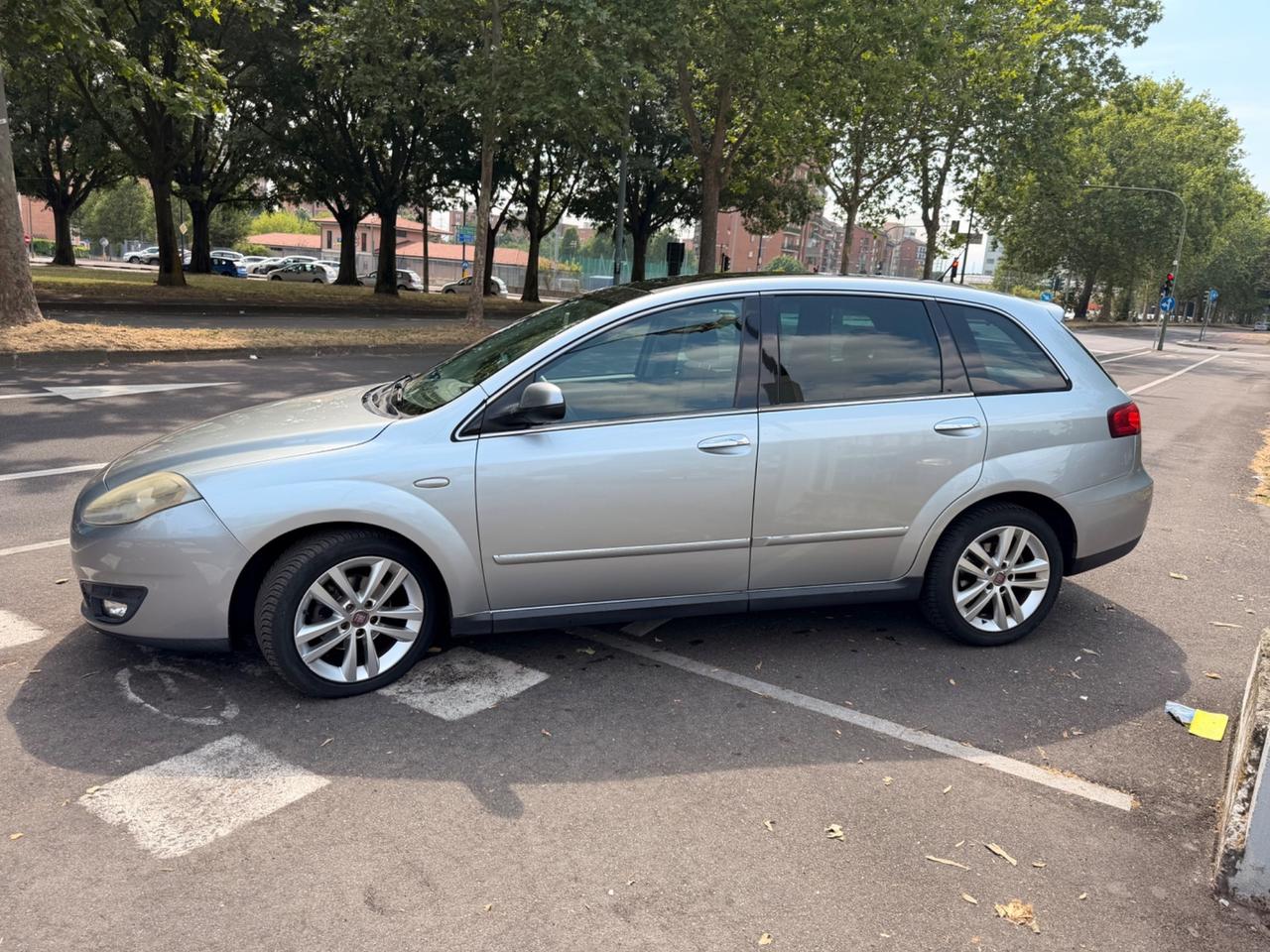 Fiat Croma 1.9 Multijet 16V Emotion