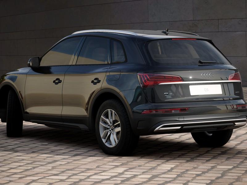 Audi Q5 50 2.0 tfsi e business quattro s-tronic