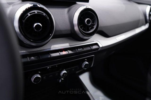 AUDI Q2 30 TDI 116cv S Line Edition Identity Black