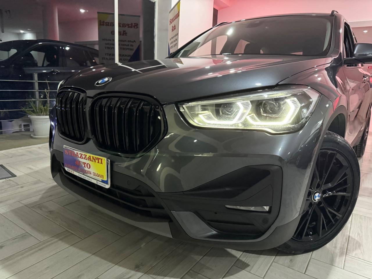 Bmw X1 2.0D150cv SHADOW LINE TOTAL BLACK LED2022