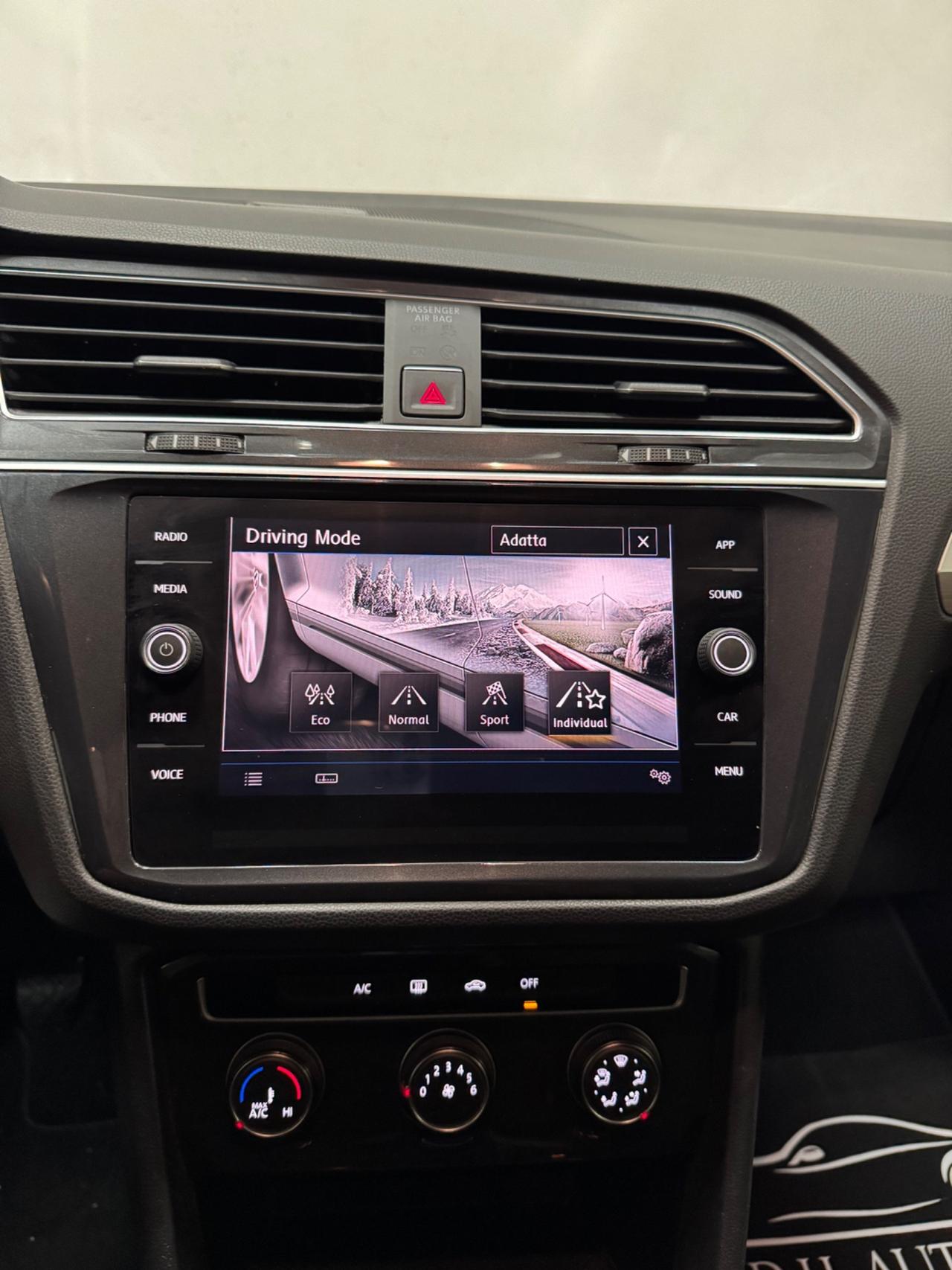 Volkswagen Tiguan 1.6 TDI SCR Sport BlueMotion Technology