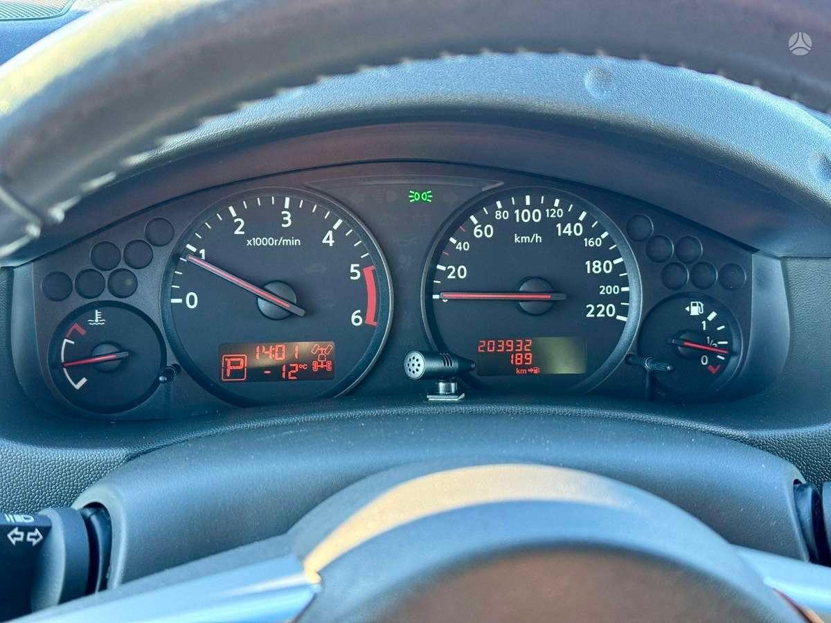 Nissan Navara 2.5 dCi 190CV automatico 4 porte Double Cab 2015