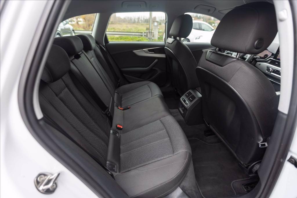 AUDI A4 Avant 40 2.0 tdi mhev Business Advanced quattro 204cv s-tronic del 2022