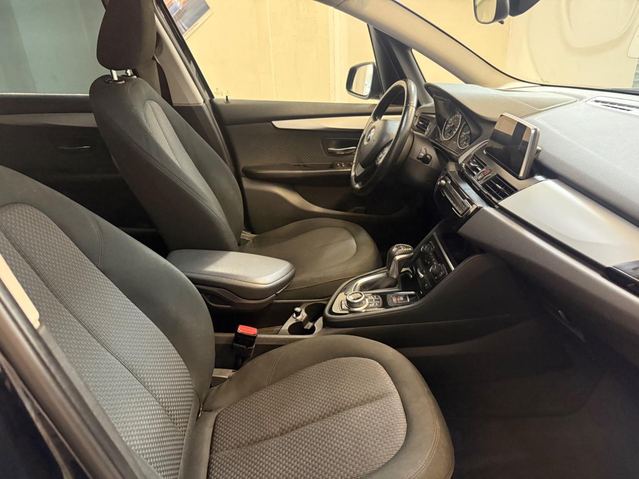 Bmw 2er Active Tourer 218d Sport