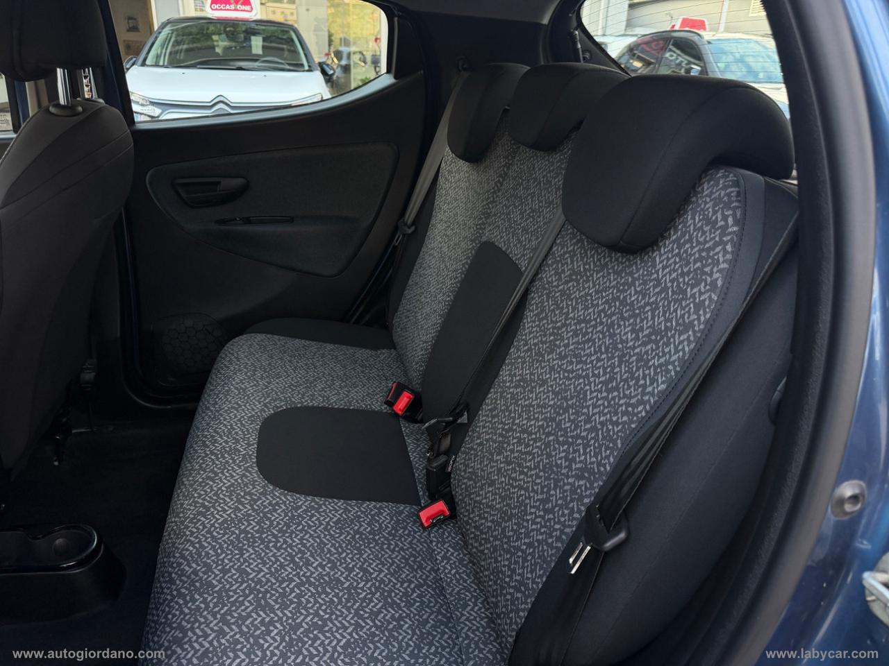 LANCIA Ypsilon 1.0 FireFly 5p.S&S Hybrid Silver