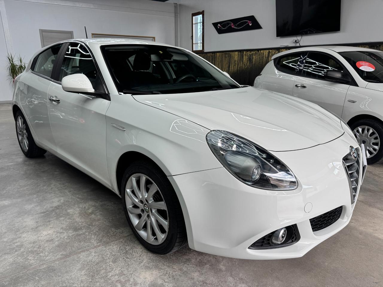 Alfa Romeo Giulietta 1.6 JTDm-2 105 CV Distinctive