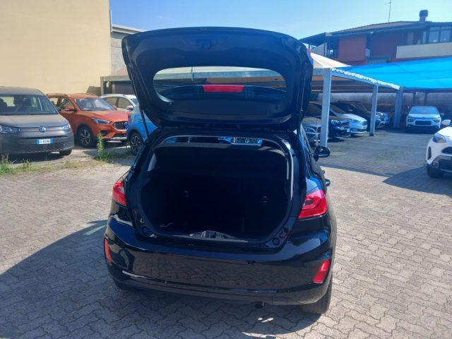 FORD Fiesta 1.1 BENZ/GPL 75CV 5 porte Titanium con Retrocamera