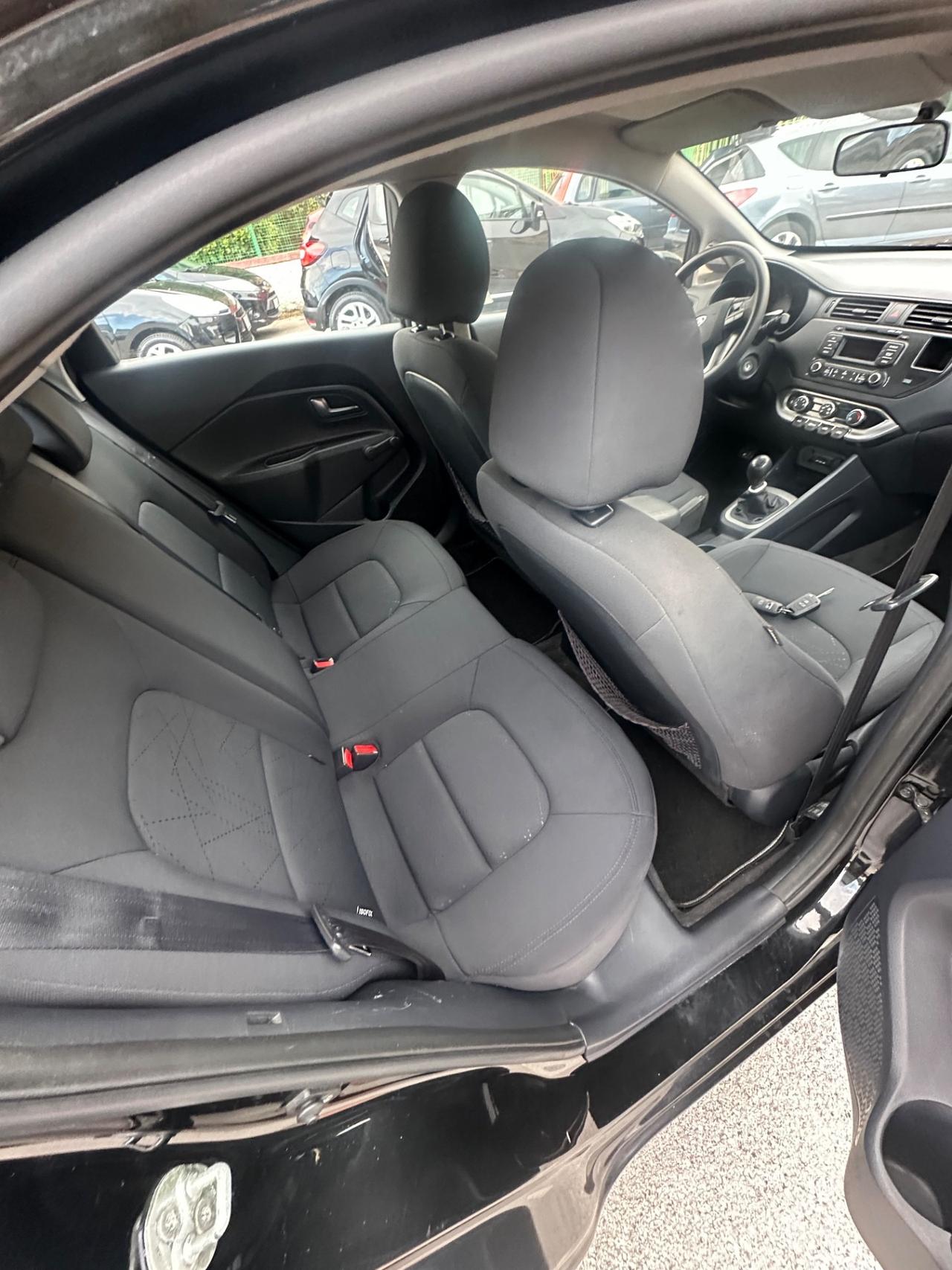 Kia Rio 1.1 CRDi 5p. Cool