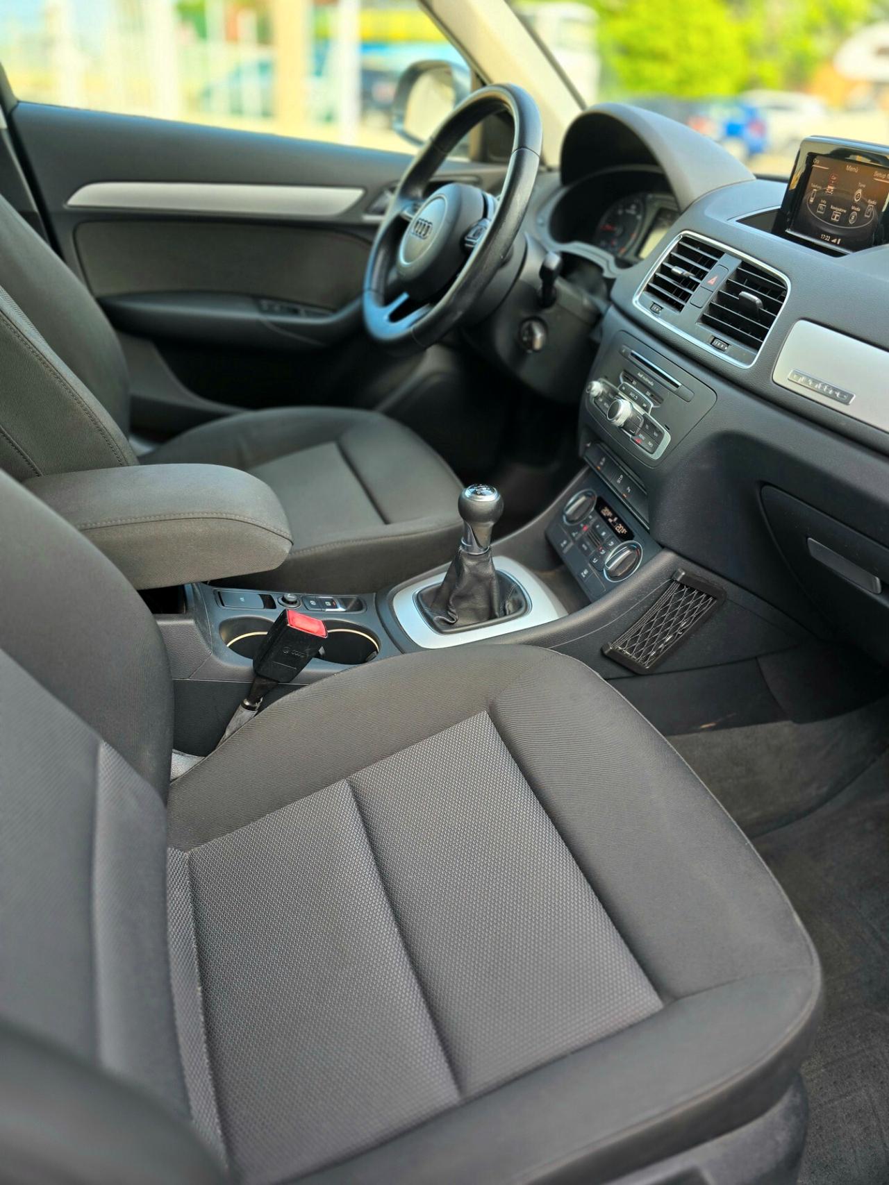 Audi Q3 2.0 TDI 150 CV quattro Business