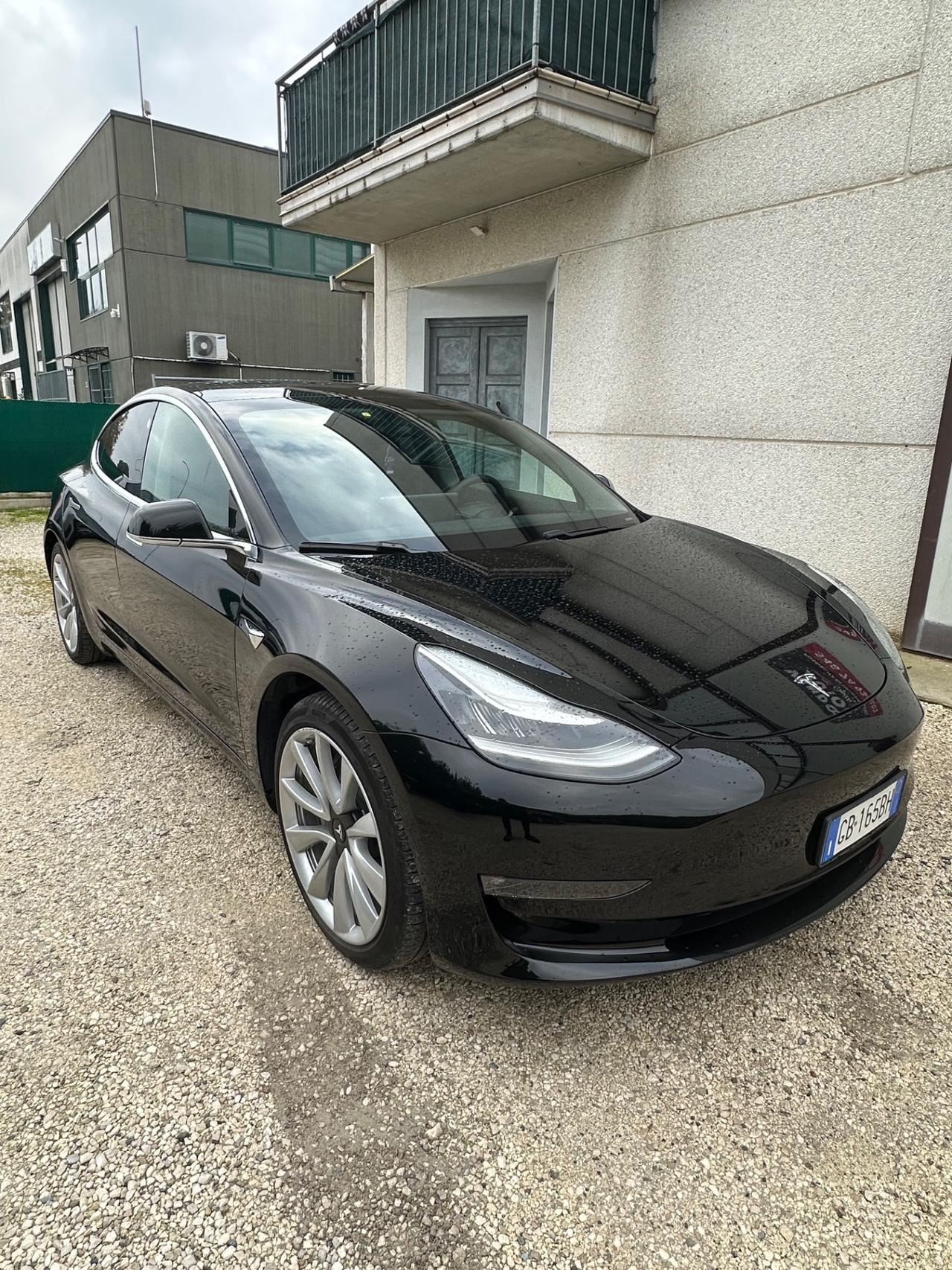 Tesla Model 3 Long Range Dual Motor AWD