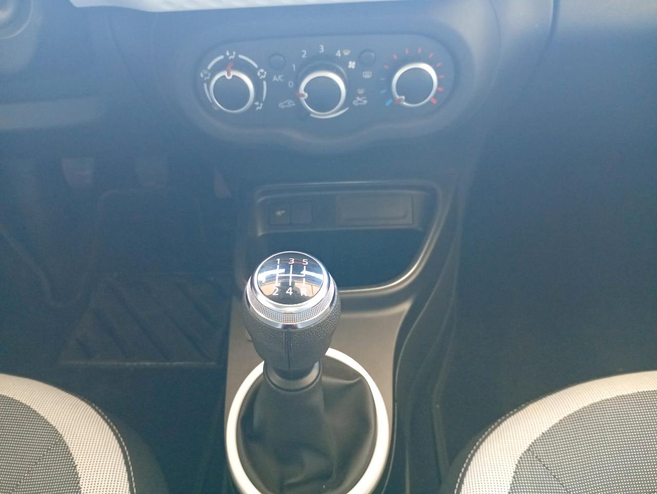 Renault Twingo SCe 65 CV Intens