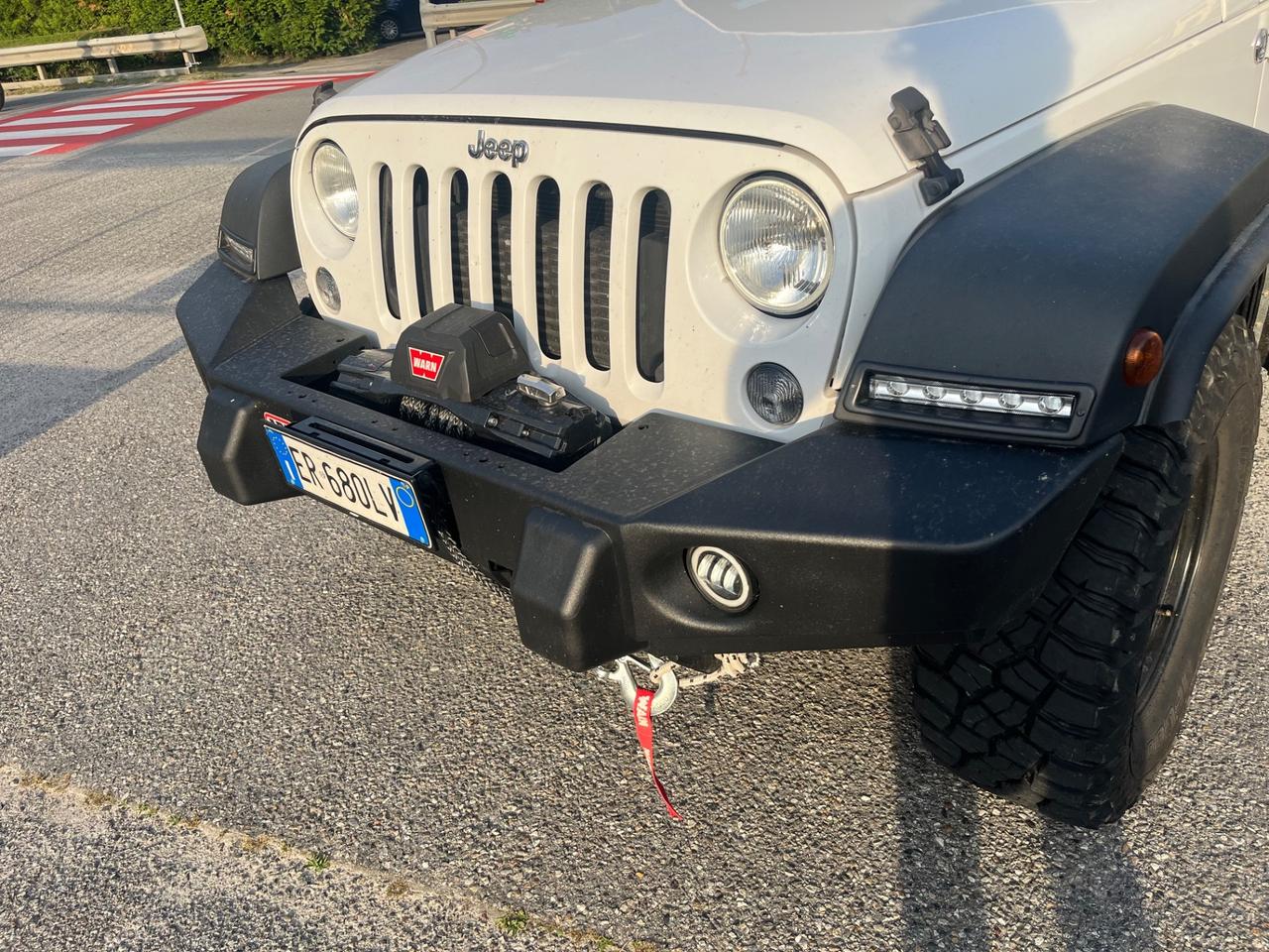 Jeep Wrangler Unlimited 2.8 CRD DPF Sahara Auto gomme fino a 37!!